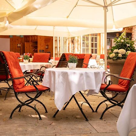 Hotel Goldene Sonne Λάντσχουτ Εξωτερικό φωτογραφία