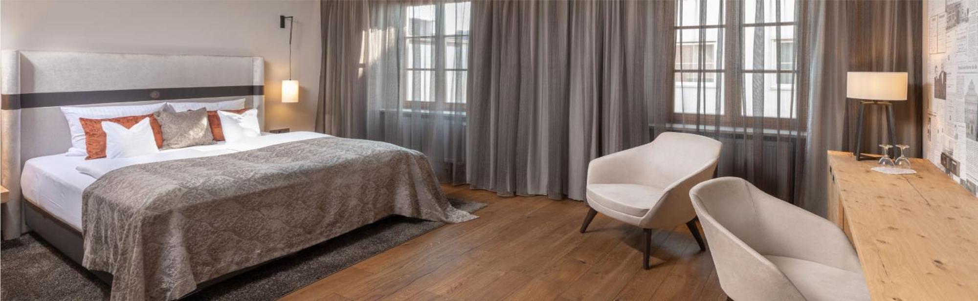 Hotel Goldene Sonne Λάντσχουτ Εξωτερικό φωτογραφία